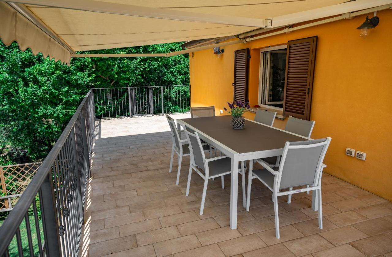 Montenovo Country House Ostra Vetere 외부 사진