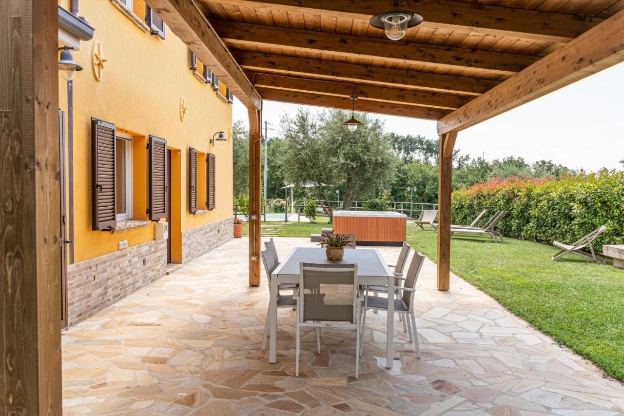 Montenovo Country House Ostra Vetere 외부 사진