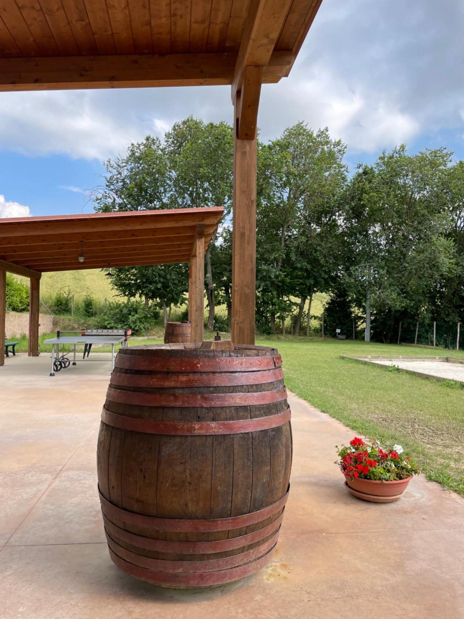 Montenovo Country House Ostra Vetere 외부 사진