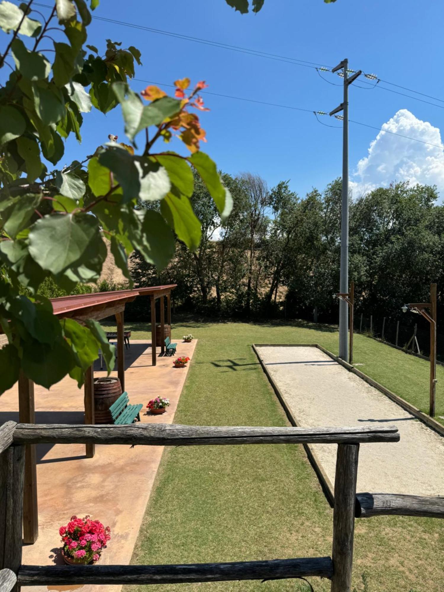 Montenovo Country House Ostra Vetere 외부 사진
