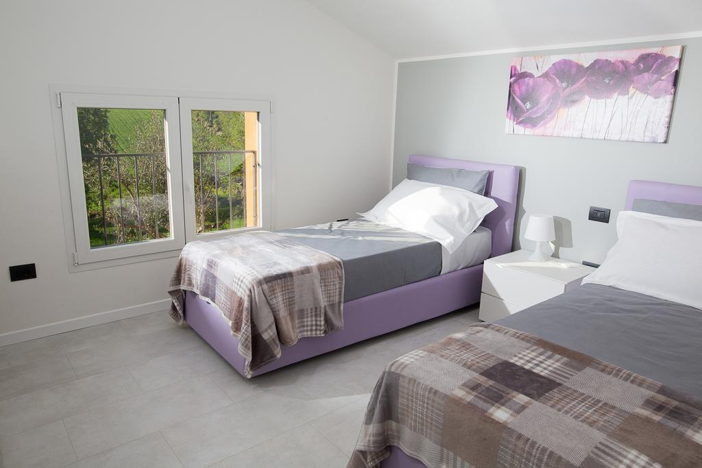 Montenovo Country House Ostra Vetere 외부 사진