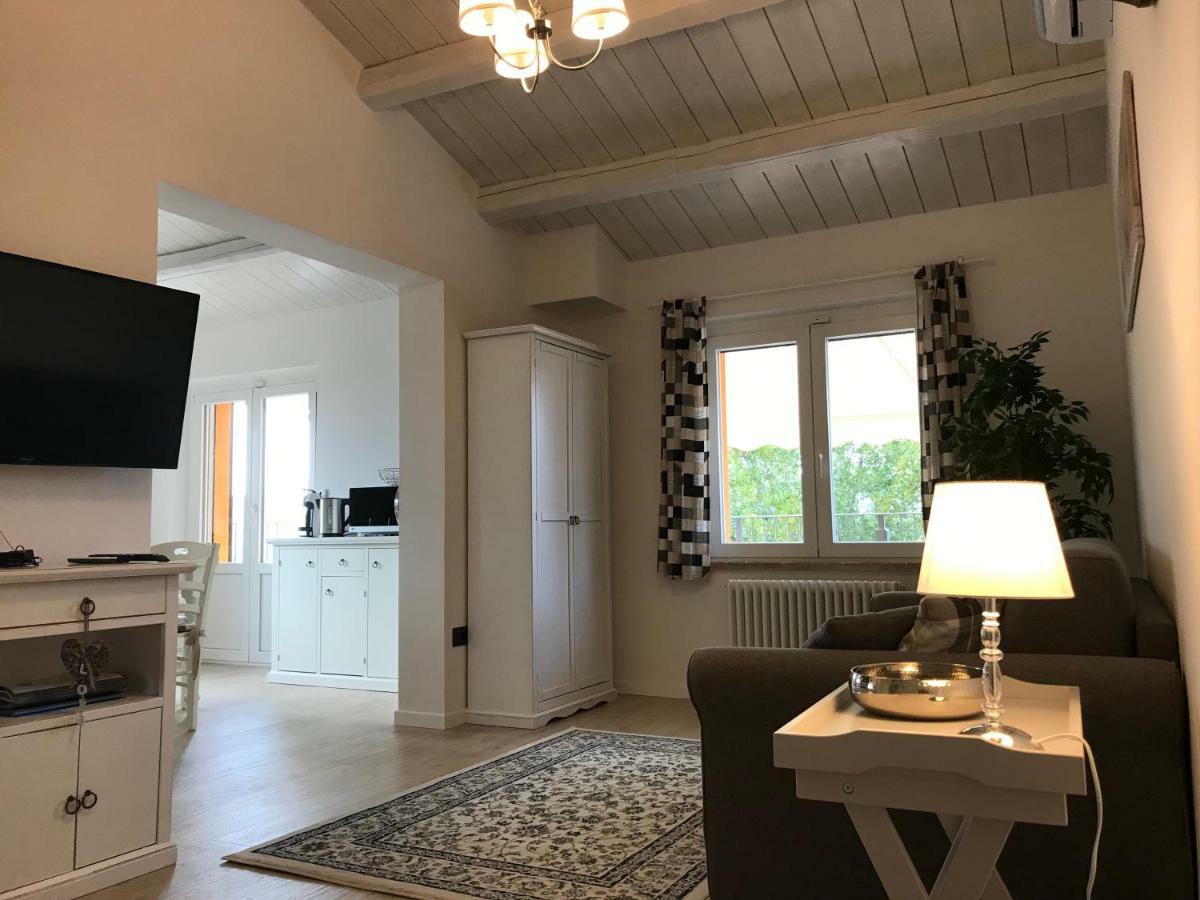 Montenovo Country House Ostra Vetere 외부 사진